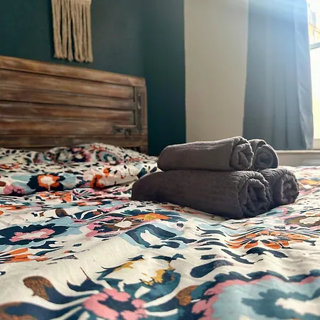 Διαμέρισμα Lecathedrale : F2 Au Coeur De !