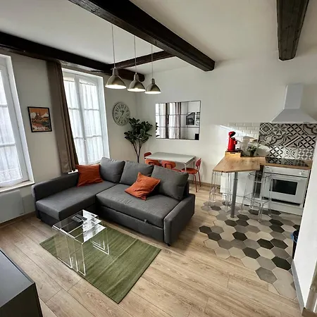 Διαμέρισμα Lecathedrale : F2 Au Coeur De ! *