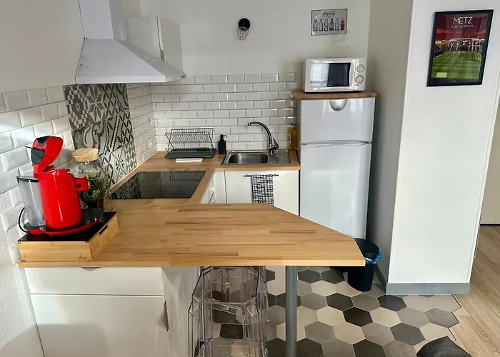 Lecathedrale : F2 Au Coeur De ! 아파트