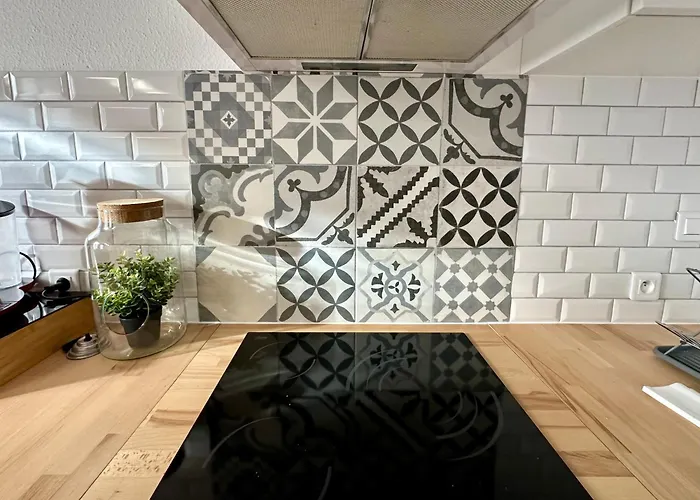 아파트 Lecathedrale : F2 Au Coeur De !